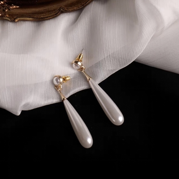 Accessories - Picture 10 of 16